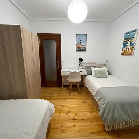 Tranquilo Apartamento En El Centro Cultural Santander